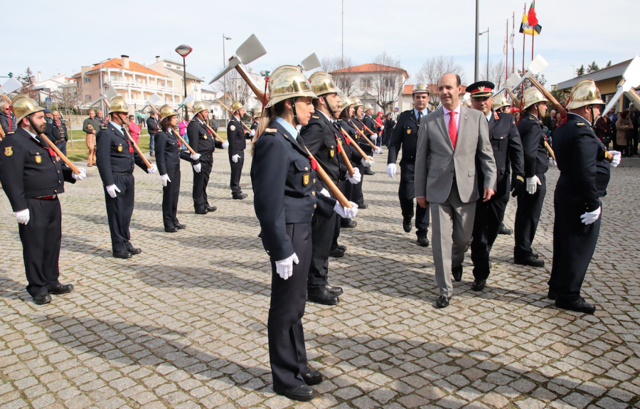 bombeiros mogadouro